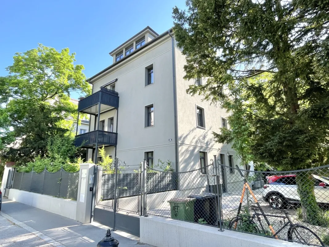 Großzügige 2-Zimmer-Wohnung mit Terrasse und Garten in Top-Lage des 19. Bezirks – Nähe Kahlenberg - Bild 1