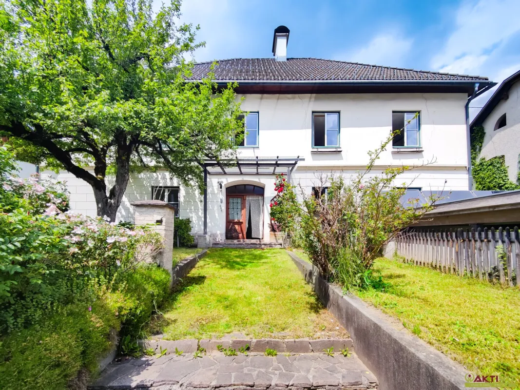 Charmantes saniertes Altbauhaus mit vielseitigem Potential und Geschichte in Dellach. - Bild 1