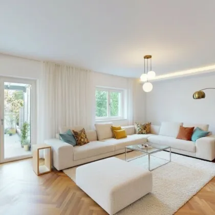 Spacious Villa with beautiful Garden, Pool and Garage space for Cars - Bild 3