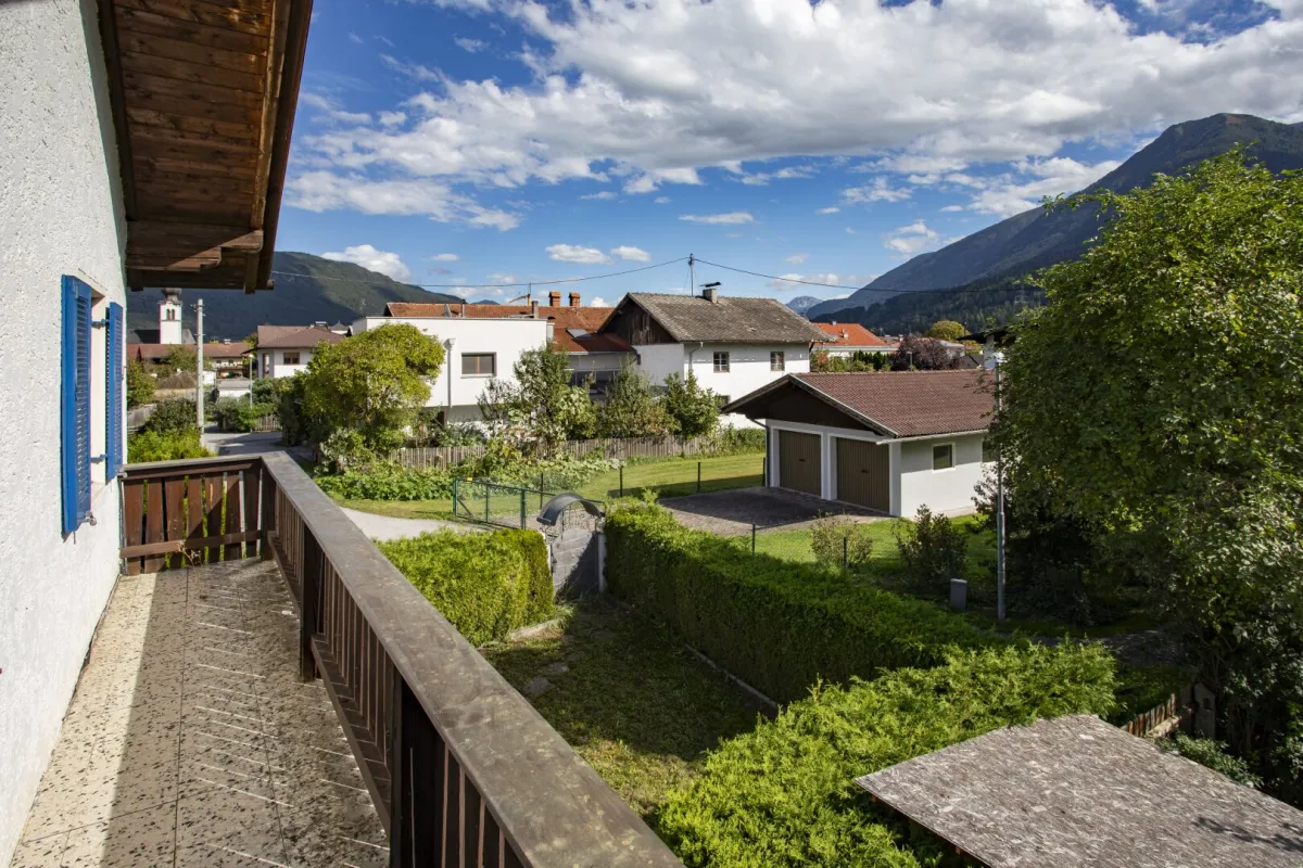 Ganzjährig sonniges Einfamilienhaus in idyllischer Dorflage - Bild 1