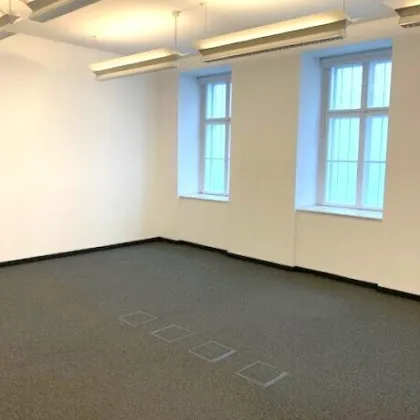 Bürofläche mit rund 60 m² im Erdgeschoss! Klimatisiert! Serverraum! Nähe U4 Roßauer Lände  & Liechtensteinpark! - Bild 2