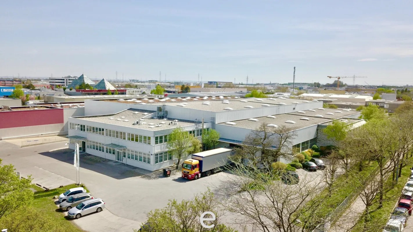Einzigartige Kombination aus Produktion & Büro mit exzellenten Expansionsmöglichkeiten - Bild 1