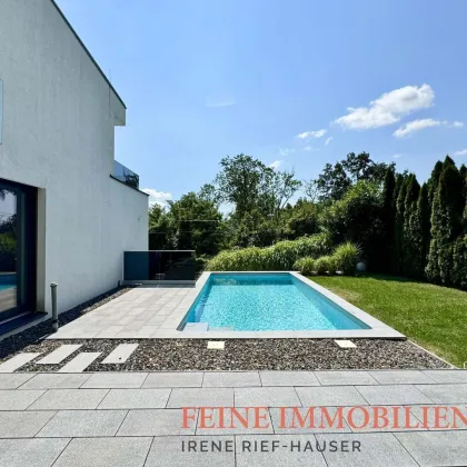 Modernes Haus mit Garten, Pool und Fernblick - Bild 2