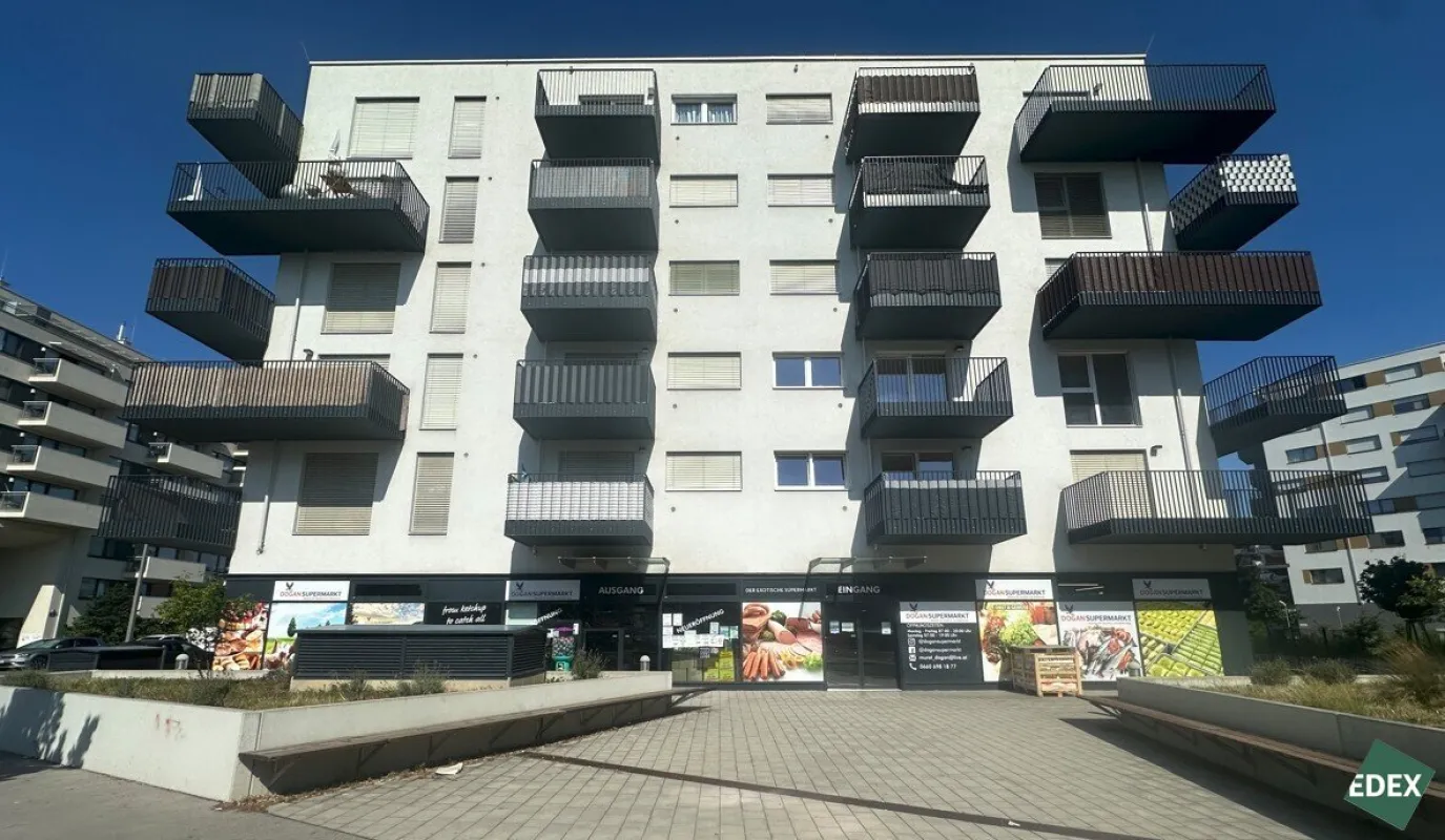 Moderne Gewerbefläche mit hoher Sichtbarkeit und flexibler Nutzung - Bild 1