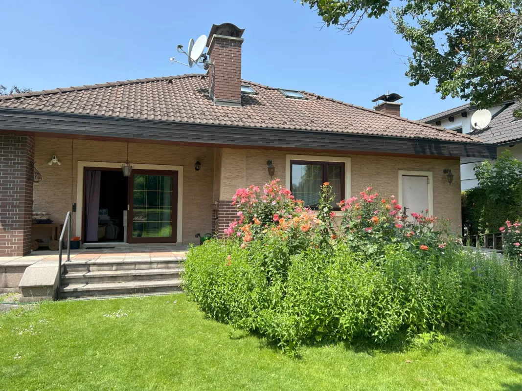 sehr gepflegter, winterfester Ferienbungalow auf Pachtgrund zu verkaufen - Bild 1