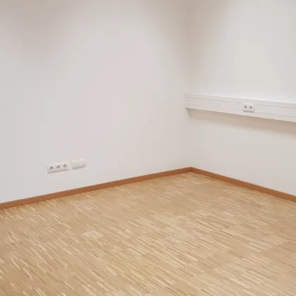 JETZT FREI! Ordinationsraum im MEDBASE19 vis-à-vis PRIVATKLINIK Döbling I U6 & U4 und D-Wagen - Bild 3