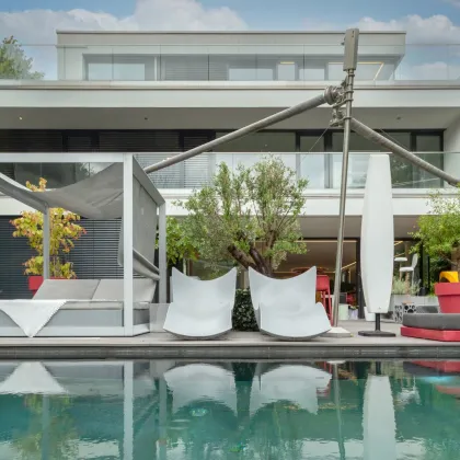 Luxusvilla mit Infinitypool in absoluter Ruhelage in Hinterbrühl – Exklusives Anwesen mit Top-Ausstattung - Bild 2