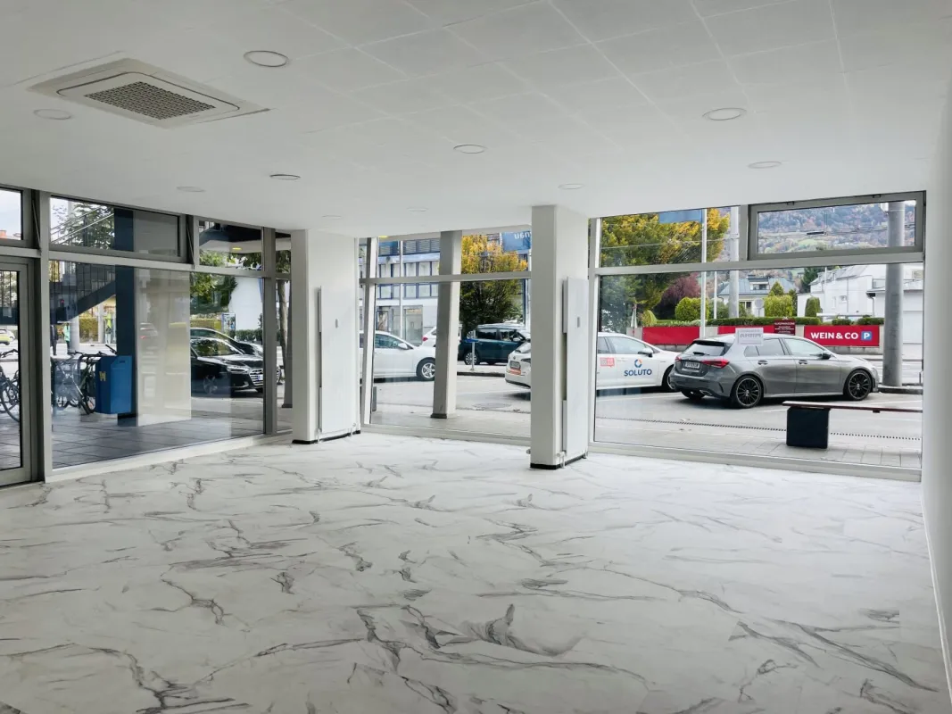 Repräsentatives Geschäftslokal in werbewirksamer Ecklage – Salzburg Süd - Bild 1
