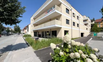 Neubau-Gewerbe mit großer Terrasse – Perfekt für Gastro & Café