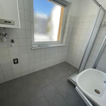 Freundliche Wohnung am südseitigen Sonnenhang in top Lage mit Balkon! - Bild 3