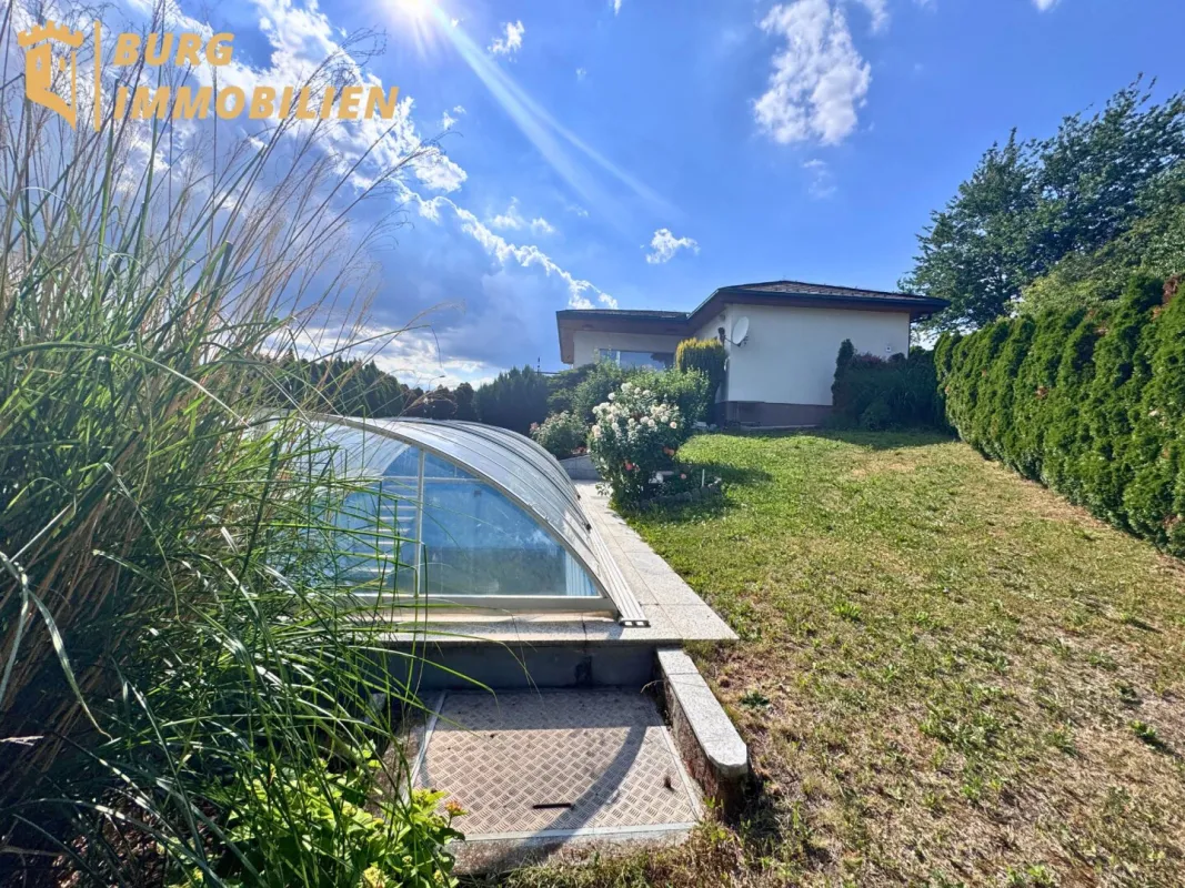 Wohnen im Grünen mit Pool, Terrasse & Platz für Ihre Wohnideen! - Bild 1