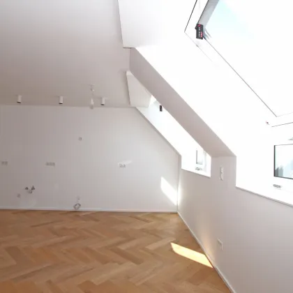 Exklusive Dachgeschosswohnungen mit Außenflächen in einem schönen Altbau - Bild 3