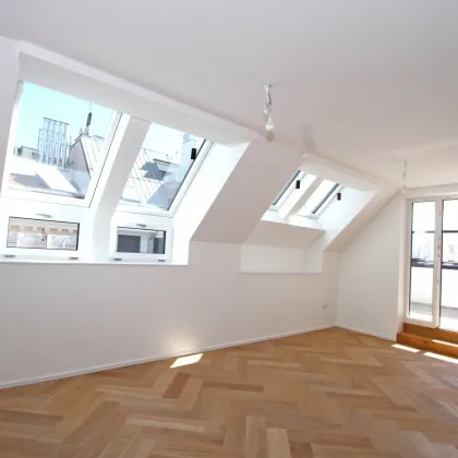 Exklusive Dachgeschosswohnungen mit Außenflächen in einem schönen Altbau - Bild 2
