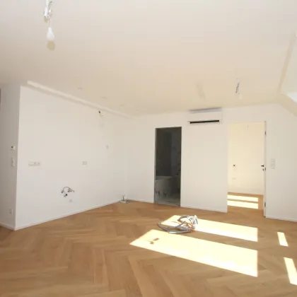 Exklusive Dachgeschosswohnungen mit Außenflächen in einem schönen Altbau - Bild 2