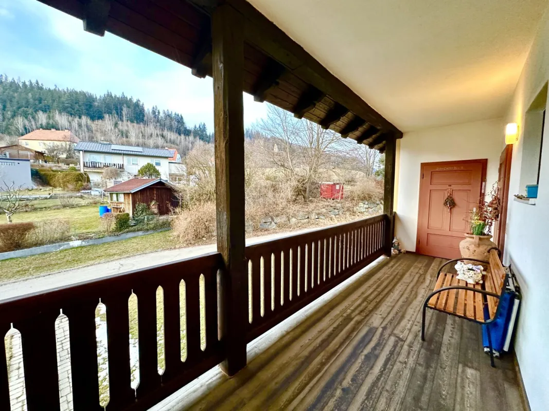 Charmante 3-Zimmer-Dachgeschoßwohnung in Fohnsdorf - Balkon & Stellplatz inklusive! - Bild 1
