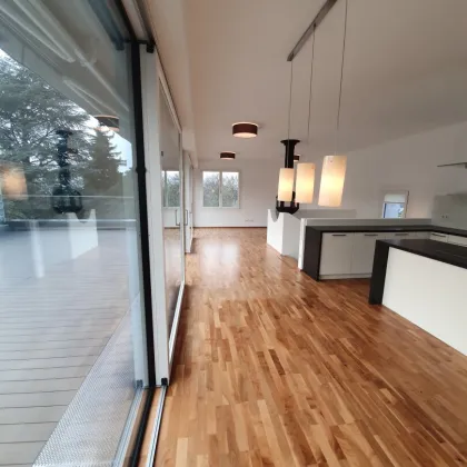 Designer-Doppelhaushälfte mit Dachterrasse & Garten in Mödling - Bild 2