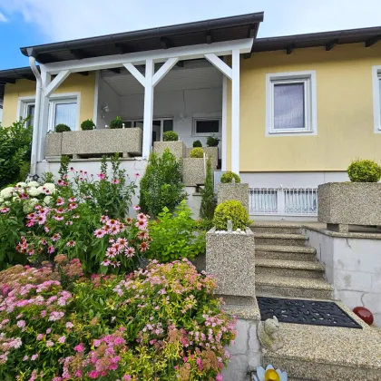 Einfamilienhaus mit Traumgarten -  gepflegt und bezugsfertig ! - Bild 3