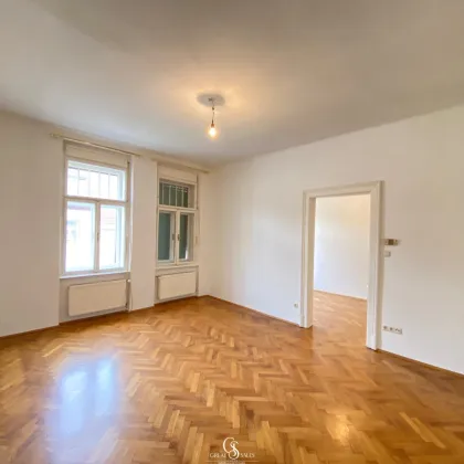 Attraktive 2,5-Zimmer Altbauwohnung mit Lift - Bild 2