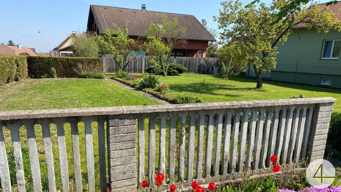 Grüne Lage, starke Verbindung - 422m² Baupotenzial im aufstrebenden Michelhausen - Bild 1