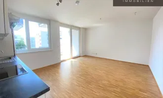 | NÄHE HAUPTBAHNHOF | 2 ZIMMER | BALKON