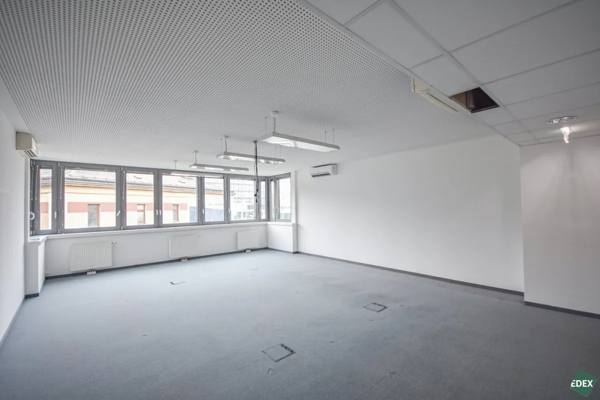 Moderne Bürofläche mit optimaler Anbindung - Bild 1