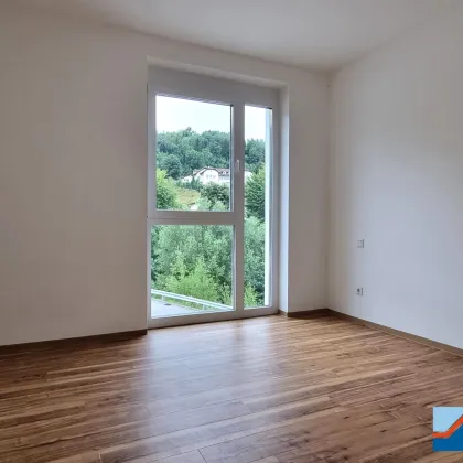 Schöne 2- Zimmerwohnung mit Balkon und Parkplatz! - Bild 3