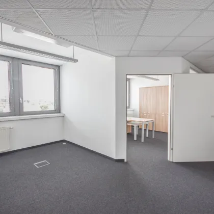 Moderne Bürofläche mit optimaler Anbindung - Bild 2