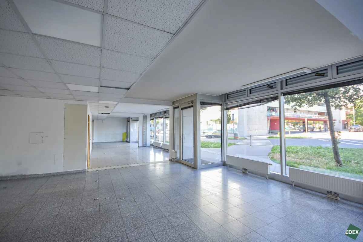 Geschäftsfläche – 310 m² am Erlaaer Platz - Bild 1