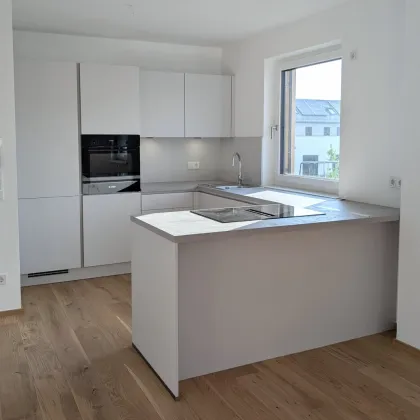 Ortszentrum Hallwang: Gemütliche 3 Zimmer Erstbezugs-Wohnung mit Balkon! - Bild 3