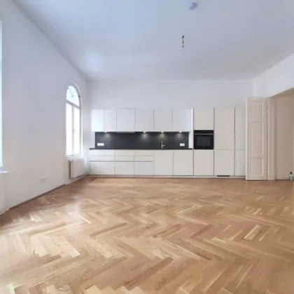 ERSTBEZUG NACH SANIERUNG - Stilvolles Wohnung direkt bei der U1 - Bild 2