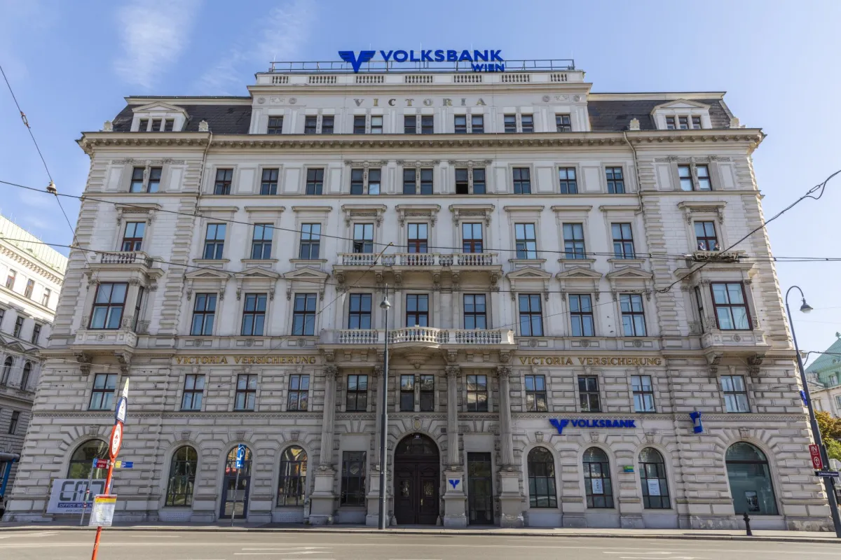 Die Nummer Eins im Ersten! 1.077 m² Bürofläche im prestigeträchtigen Jahrhundertwendehaus! Klimatisiert! Nähe U2 Schottentor! - Bild 1