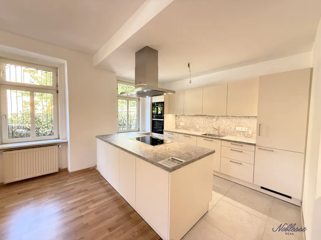 Alles Neu! Herrliche 4 Zimmer Wohnung mit Gartenmitbenutzung in privater Atmosphäre! - Bild 1