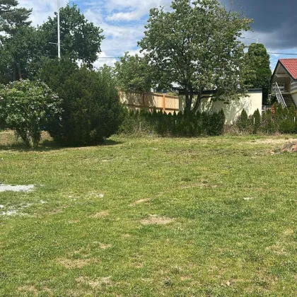 Sonniges Grundstück mit baubewilligtem Projekt! - Bild 3
