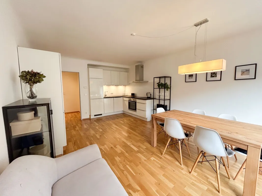 Stilvolle 3-Zimmer-Wohnung mit durchdachtem Grundriss - Bild 1