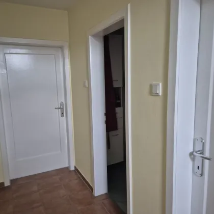 geräumiges Wohnhaus in Feldkirchen am Stadtrand - Bild 2