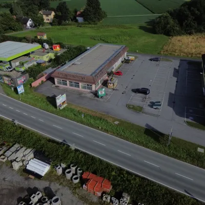 Fürstenfeld: Geschäftsgebäude ca. 612 m² mit Parkplätzen und Freiflächen zu mieten - Bild 2