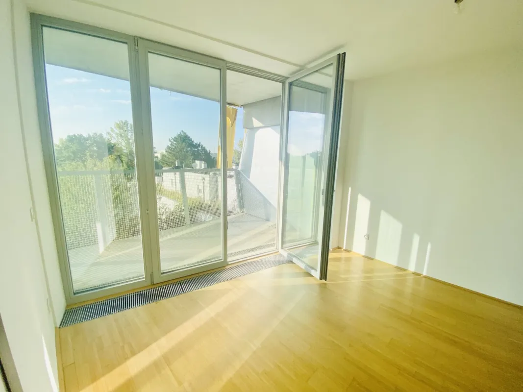 NEUER PREIS! PROVISIONSFREI VOM EIGENTÜMER! 2-ZIMMER WOHNUNG MIT LOGGIA NAHE U2 STADLAU! - Bild 1