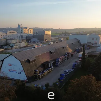 Kleinteilige Lagerhalle in Enns zu vermieten! - Bild 3