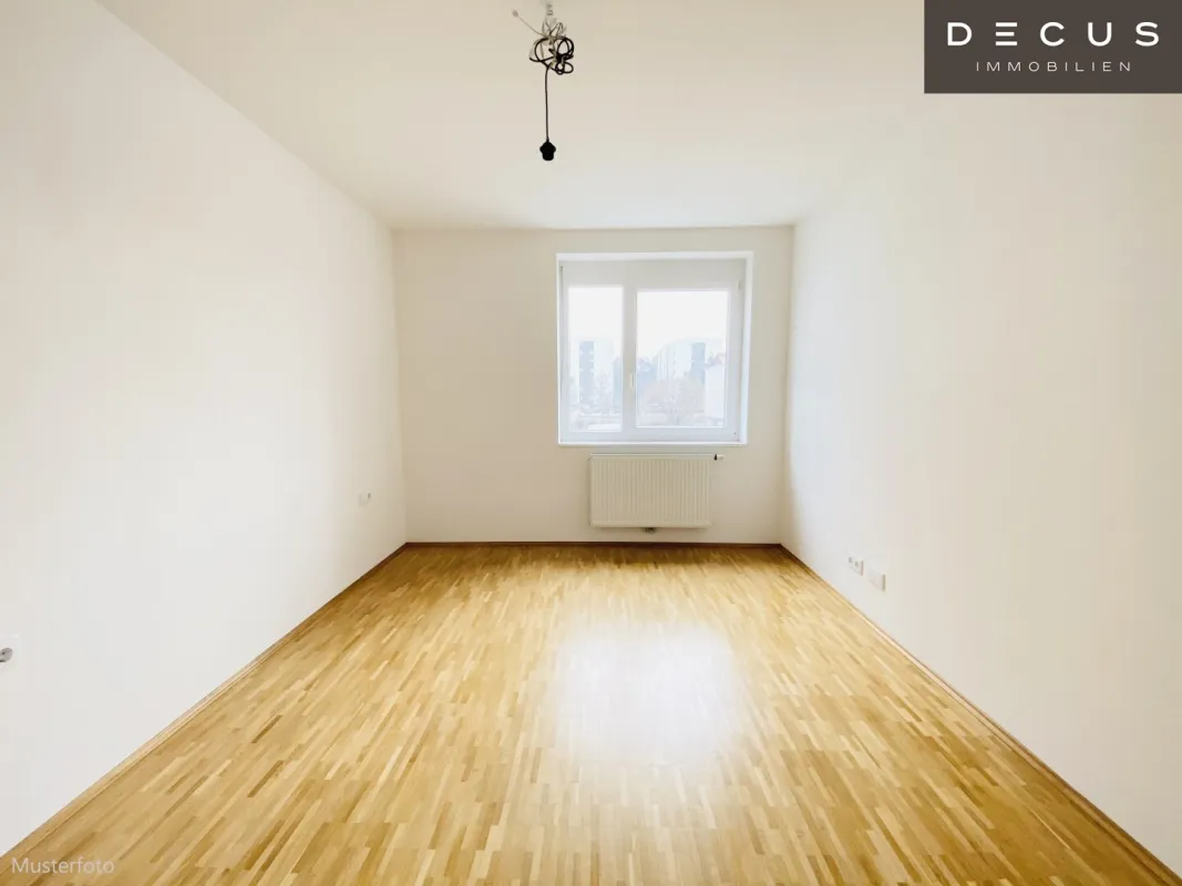 | TOLLE 3-ZIMMER-WOHNUNG | ULMENHOF | BALKON - Bild 1