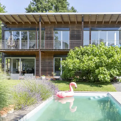 Natur trifft Moderne: Traumhaus mit prachtvollem Garten, Pool und nachhaltiger Ausstattung in Rekawinkel - Bild 2