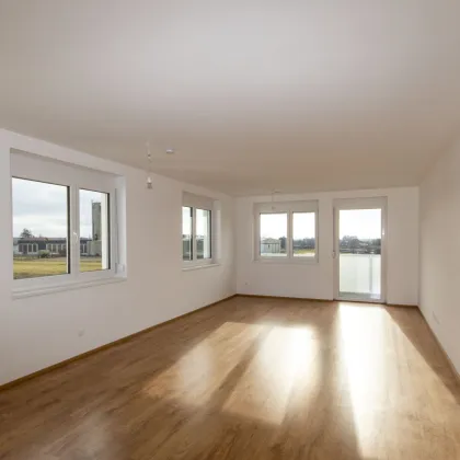 Schöne Erstbezugswohnung mit südseitigen Balkon - Bild 2