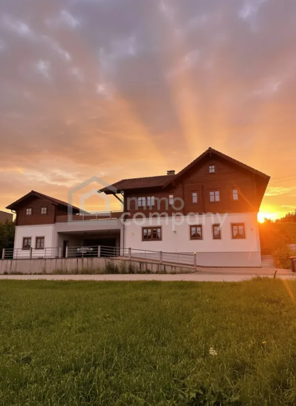 Großes Wohnhaus mit Gartenhaus, Pool, Sauna und Homeoffice, top gepflegt! - Bild 1