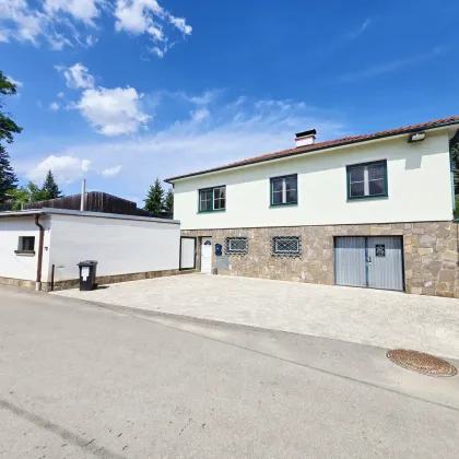 Familienidylle! Gepflegtes Wohnhaus mit Garten, Presshaus und Nebengebäude – 4 Zimmer & top Küche - Bild 2