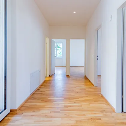 Seltene Gelegenheit: 4-Zimmer-Wohnung mit zwei Freiflächen mitten in Linz - Bild 2