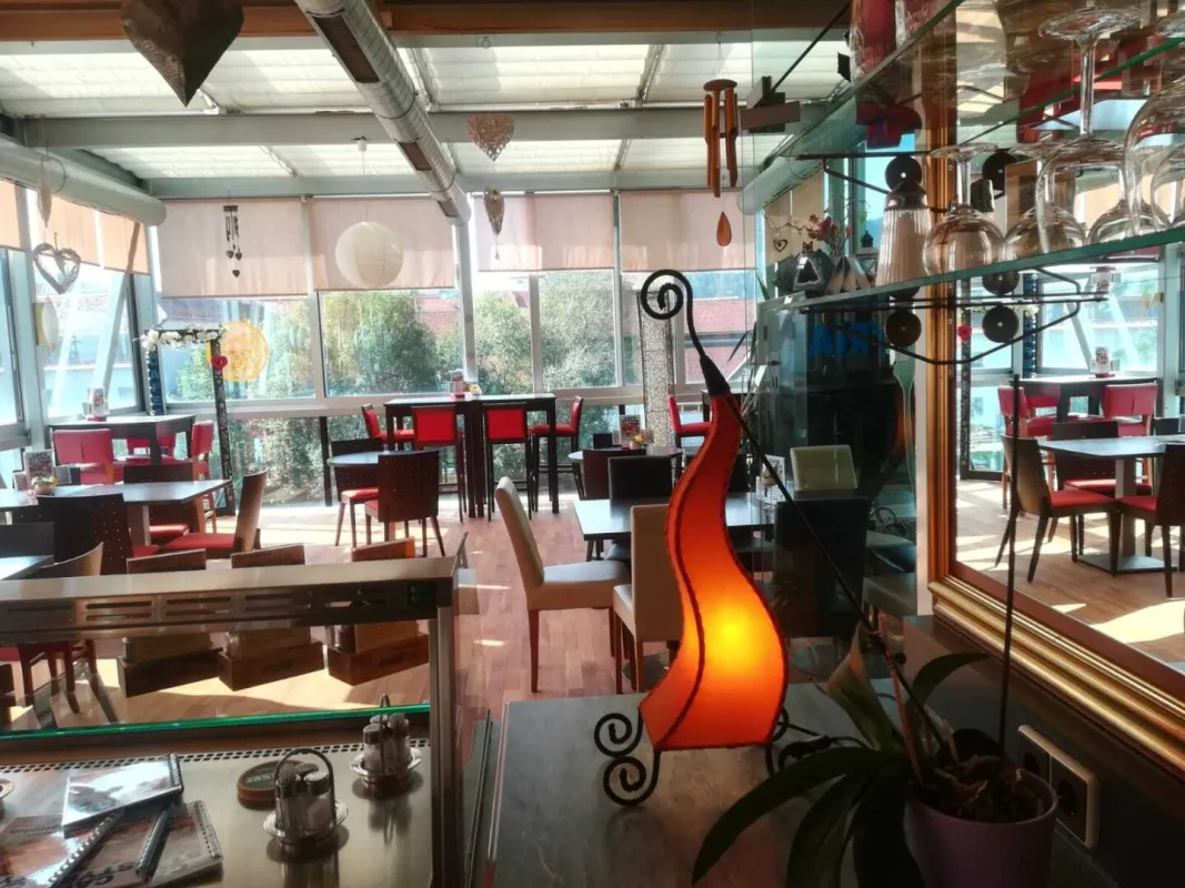 Charmantes Café in Leoben zu pachten - Bild 1