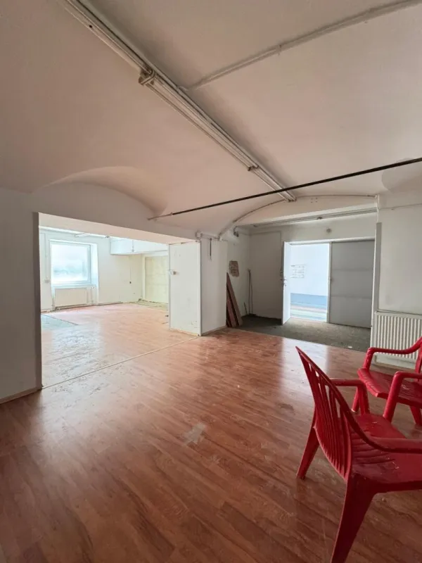 Zentrale Büro oder Lagerfläche mit optionalem Archivraum in ruhiger Lage des 4. Bezirks - Bild 1