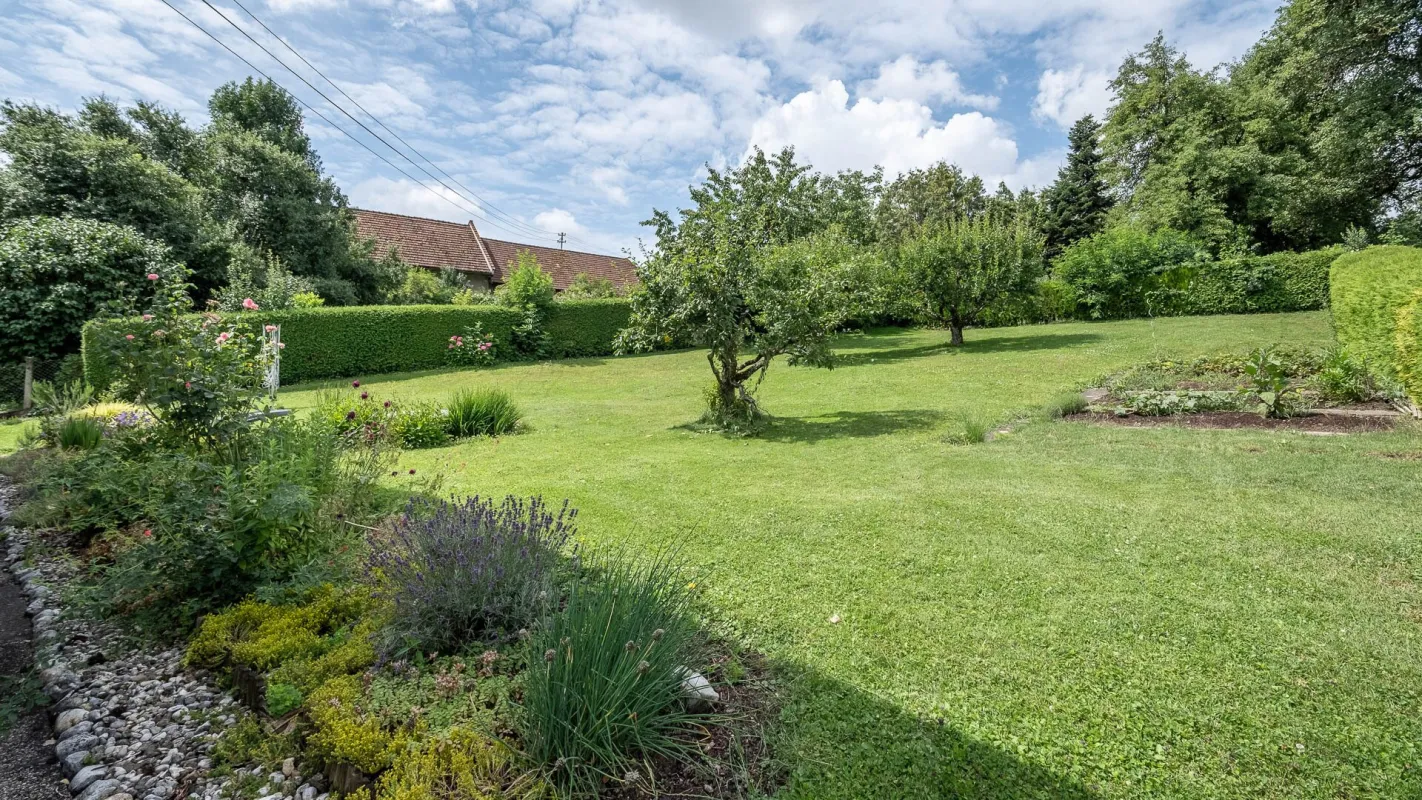 KIRCHBERG-THENING. HAUS MIT CHARME UND BEZUG ZUR NATUR. - Bild 1