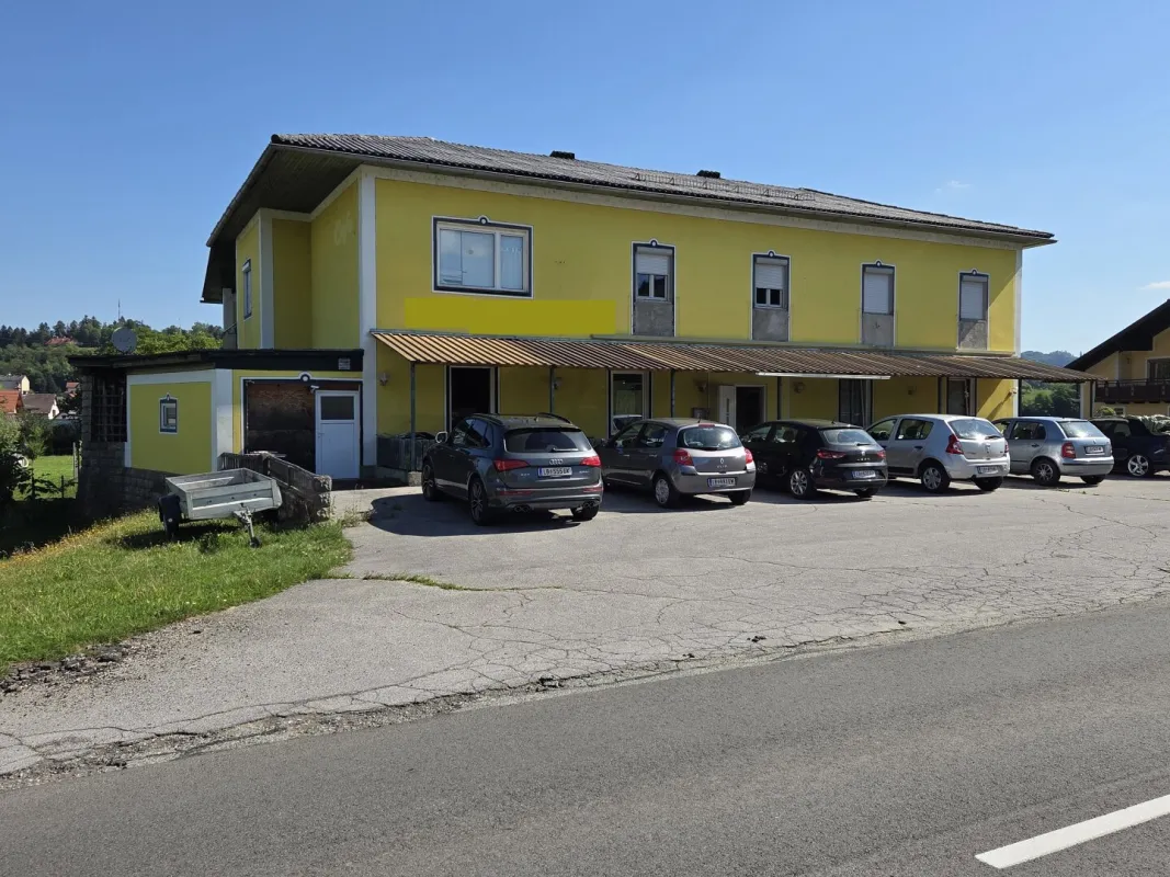 Geräumiges Anwesen samt Nebengebäude mit Potential - Bild 1