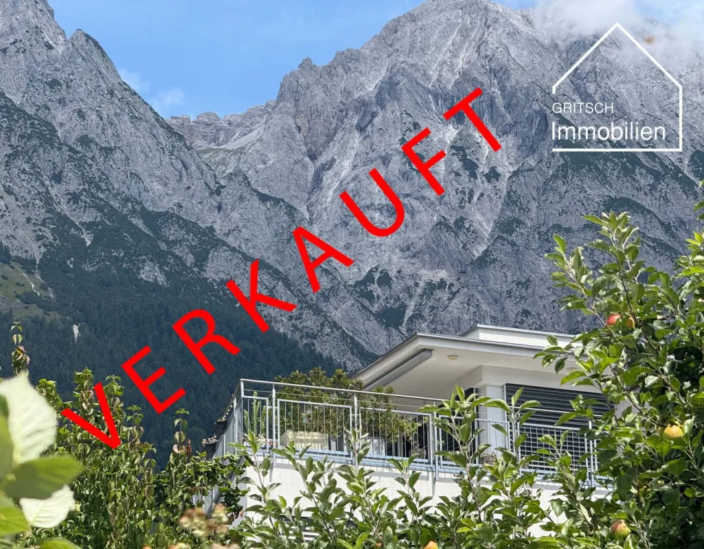 VERKAUFT ! - ABSAM - Sonnige Doppelhaushälfte mit Stil und Aussicht ! - Bild 1