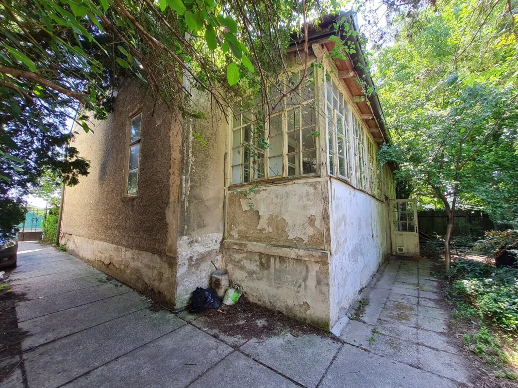 RENOVIERUNGSBEDÜRFTIGES JAHRHUNDERTWENDEHAUS!! - Bild 1